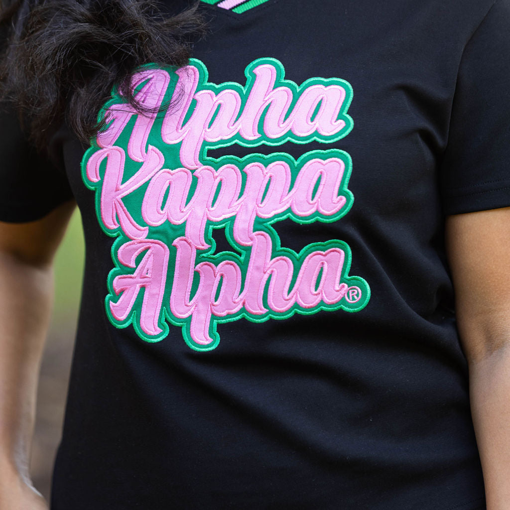 BLACK ALPHA KAPPA ALPHA® VARSITY PATCH TEE